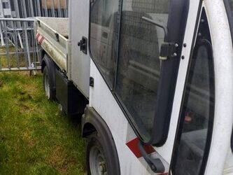 2011-goupil-g3-1441118-46494618