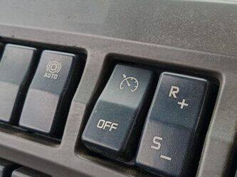 2008-renault-midlum-1441119-46494641