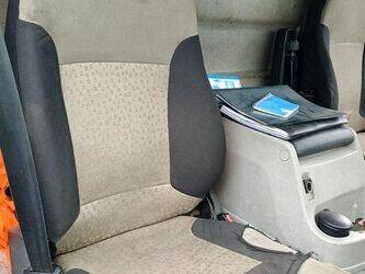 2008-renault-midlum-1441119-46494643