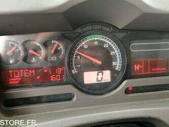 2008-renault-midlum-1441119-46494650