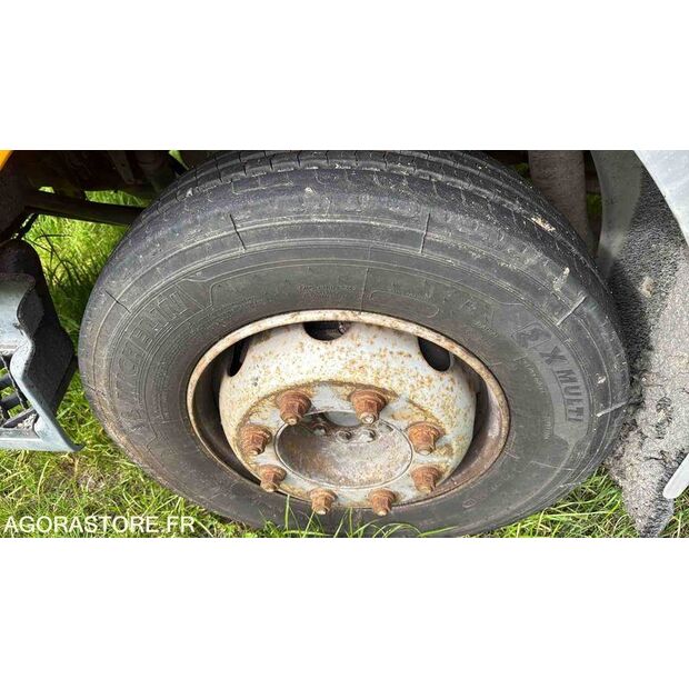 2004 Renault Midlum-46494676