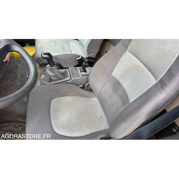 2004 Renault Midlum-46494681