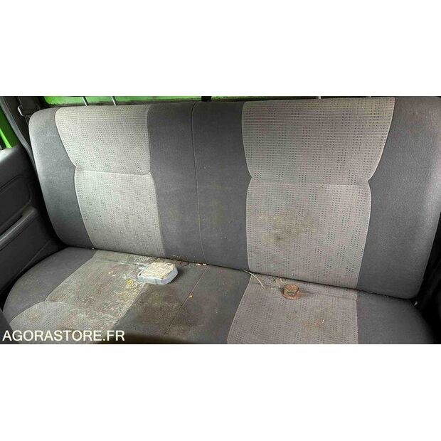 2012 NISSAN PICK-UP-46494712