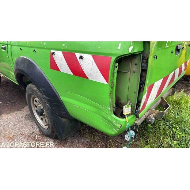 2012 NISSAN PICK-UP-46494717