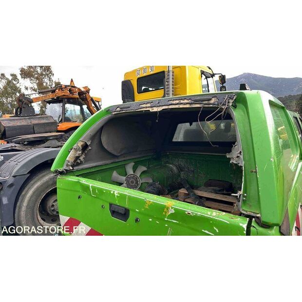 2012 NISSAN PICK-UP-46494718