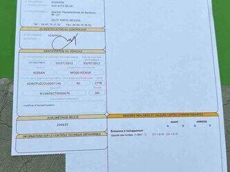 2012-nissan-pick-up-46494727