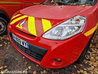 2009-renault-clio-1441124-46494733