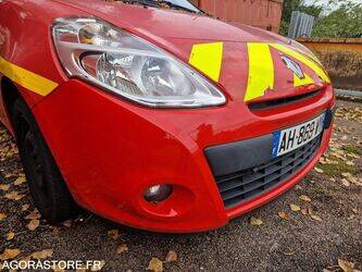 2009-renault-clio-1441124-46494734