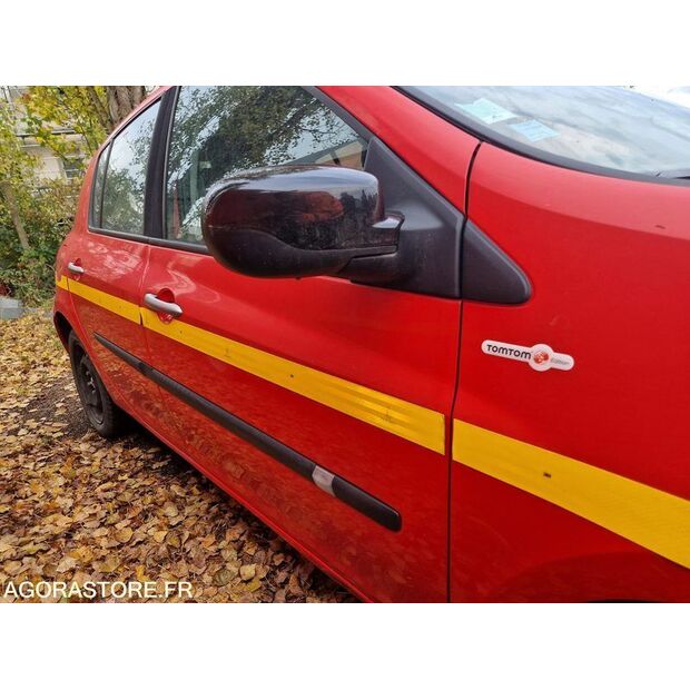 2009 Renault Clio-46494736