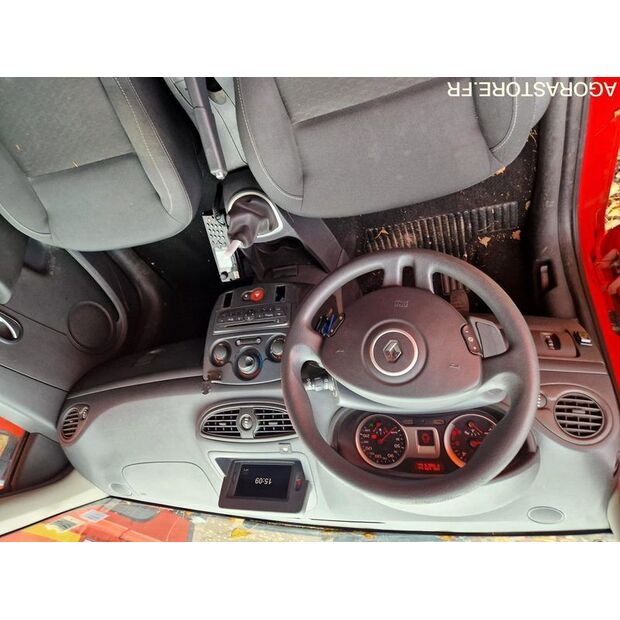 2009 Renault Clio-46494749