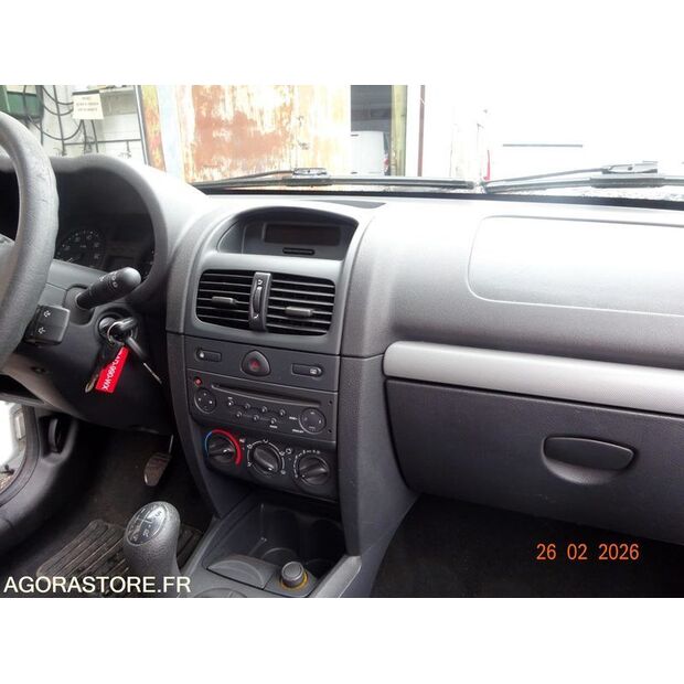 2009 رينو Clio-46494768