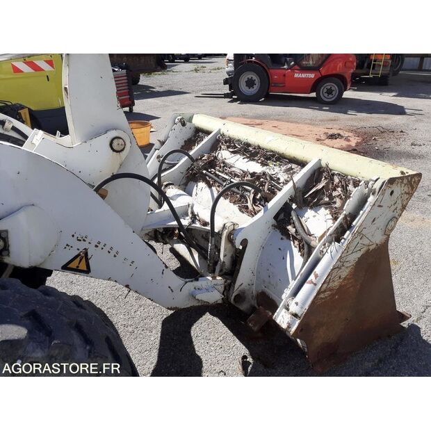 2004 Volvo L30B-46494789