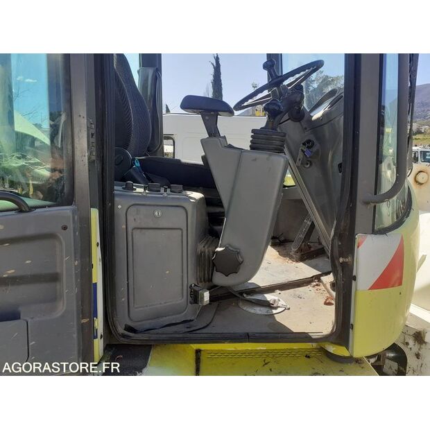 2004 Volvo L30B-46494790