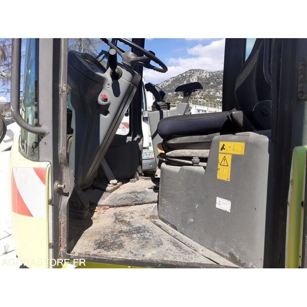 2004 Volvo L30B-46494794