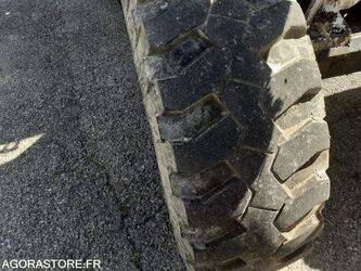 2004-volvo-l30b-46494803