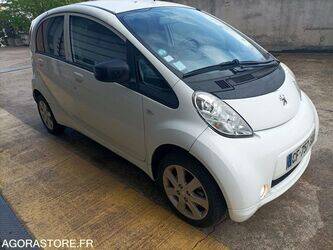 Image de VOITURES 2012 Peugeot ION