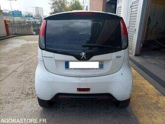 2012-peugeot-ion-46494810