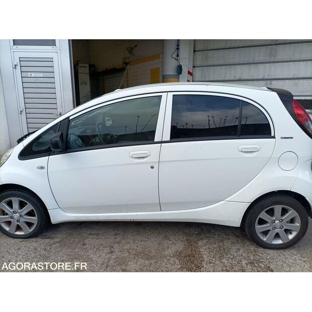 2012 Peugeot ION-46494812