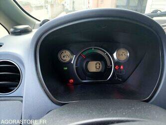 2012-peugeot-ion-46494819