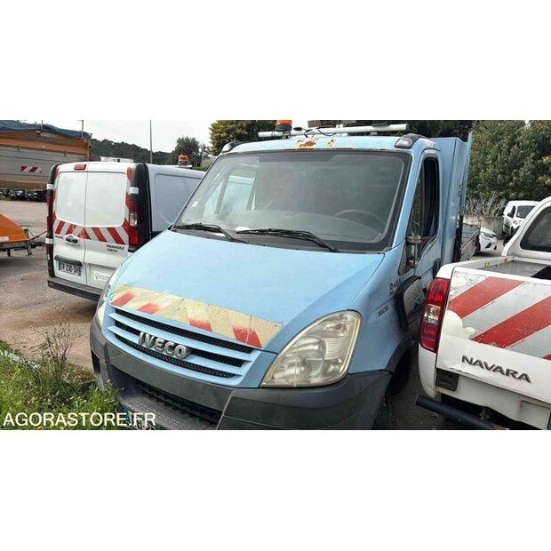 2009 Iveco 35C15-46494825