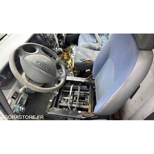 2009 Iveco 35C15-46494830