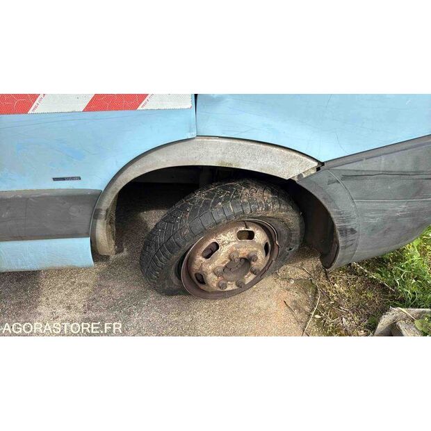 2009 Iveco 35C15-46494835