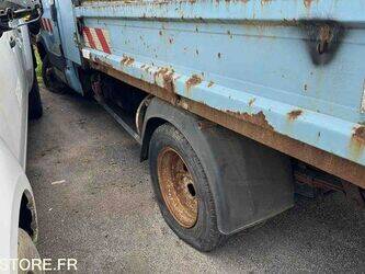 2009-iveco-35c15-1441131-46494839