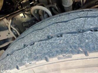 2014-renault-d-wide-1441133-46494875