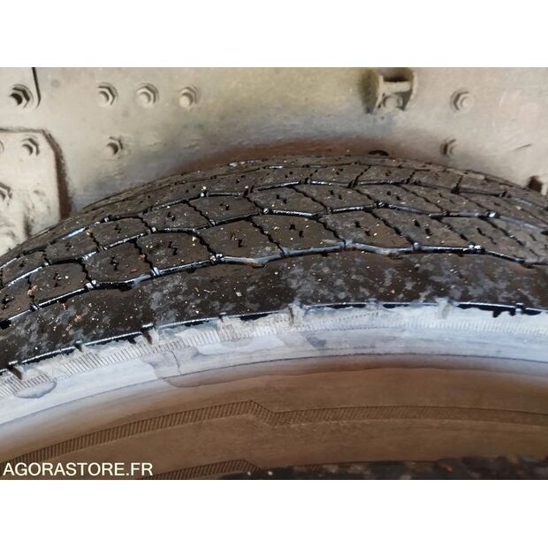 2014 رينو D WIDE-46494878