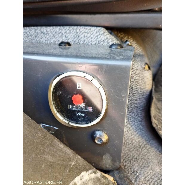 2014 رينو D WIDE-46494879