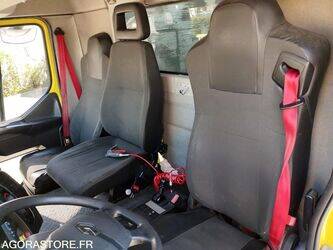 2014-renault-d-wide-1441133-46494882