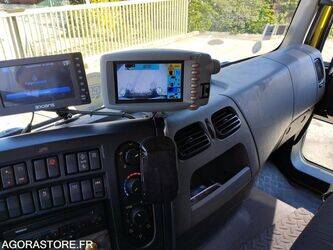 2014-renault-d-wide-1441133-46494886