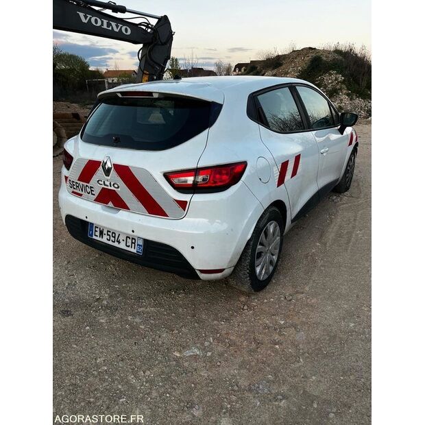 2018 Renault Clio-46495024