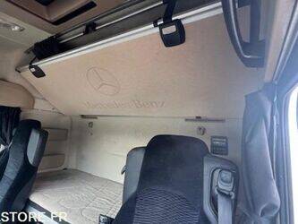 2015-mercedes-benz-actros-1843-1441149-46495043