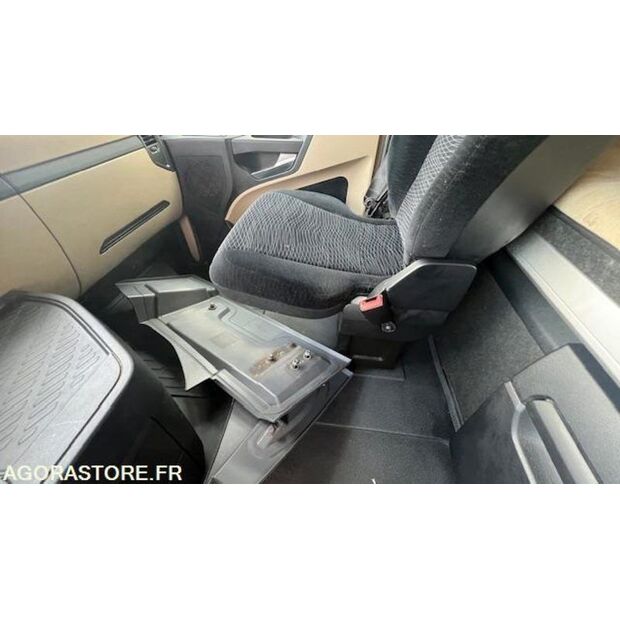 2015 مرسيدس بنز Actros 1843-46495047