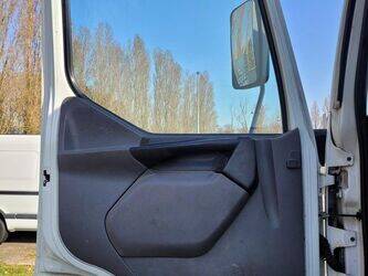 2001-renault-premium-1441150-46495063