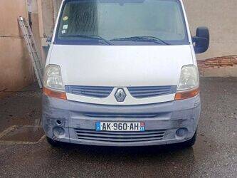 صورة ل عربات 2010 رينو Master