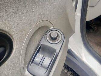 2010-renault-master-1441163-46495189