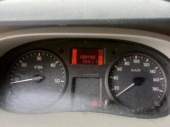 2010-renault-master-1441163-46495190