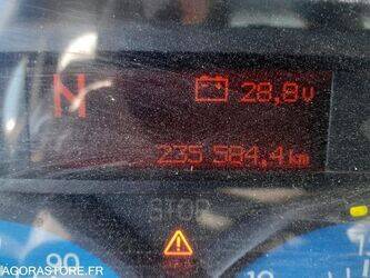 2004-renault-midlum-1441171-46495254