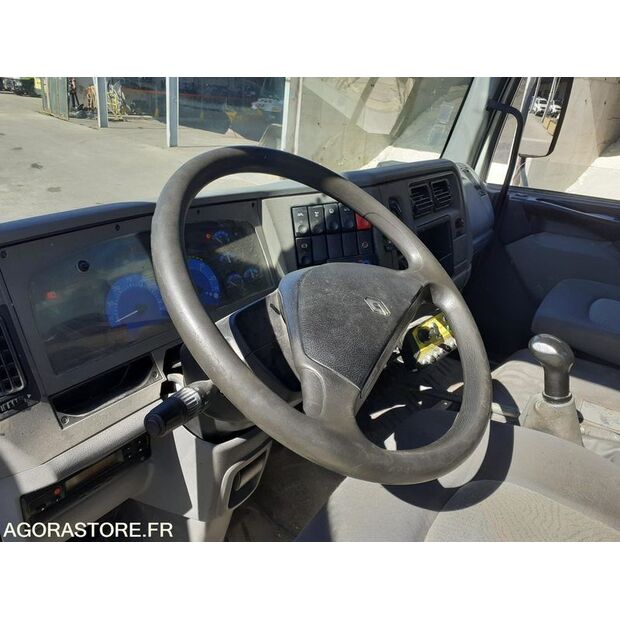 2004 رينو Midlum-46495258