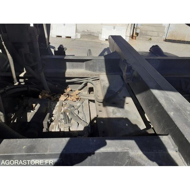 2004 رينو Midlum-46495262