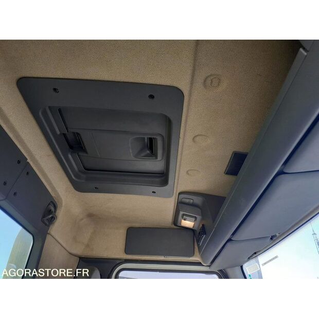 2004 رينو Midlum-46495273