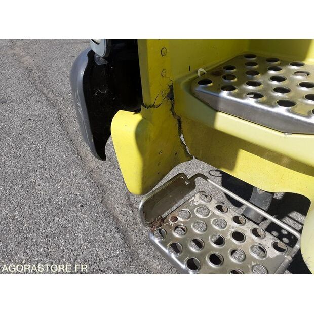 2004 رينو Midlum-46495279