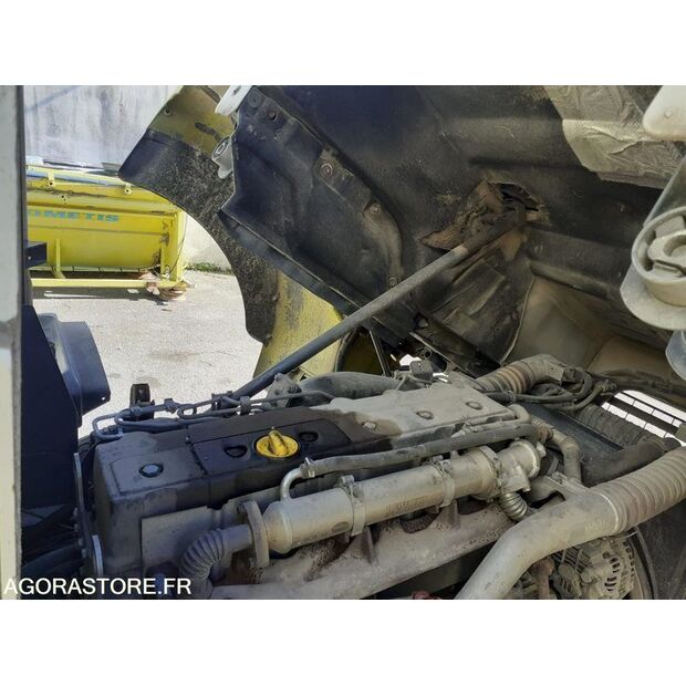 2004 رينو Midlum-46495283