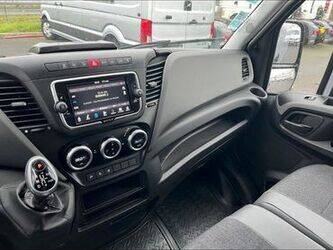 2024-iveco-35s18-46495437