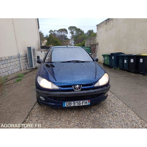 2002 Peugeot 206-46495489
