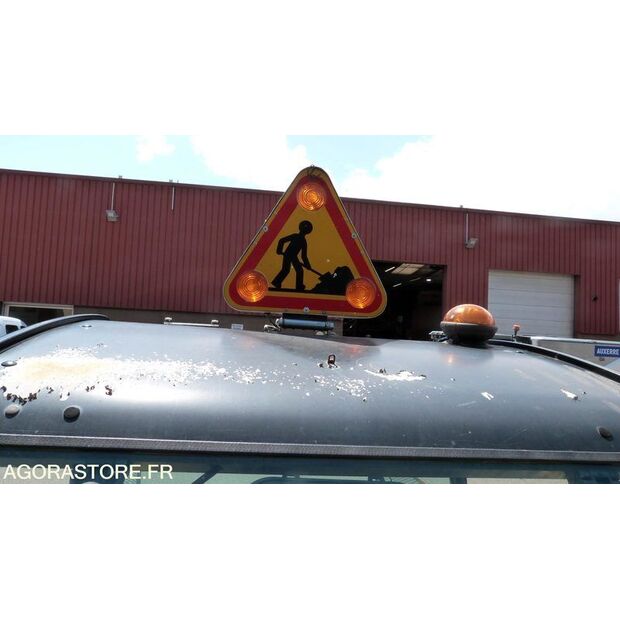 2008 JOHN DEERE Gator-46495547