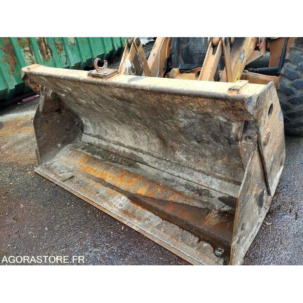 2012 CASE 580T-46495593