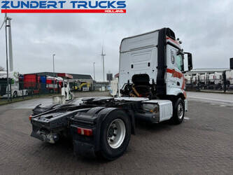 2015-mercedes-benz-actros-1412501-46495886